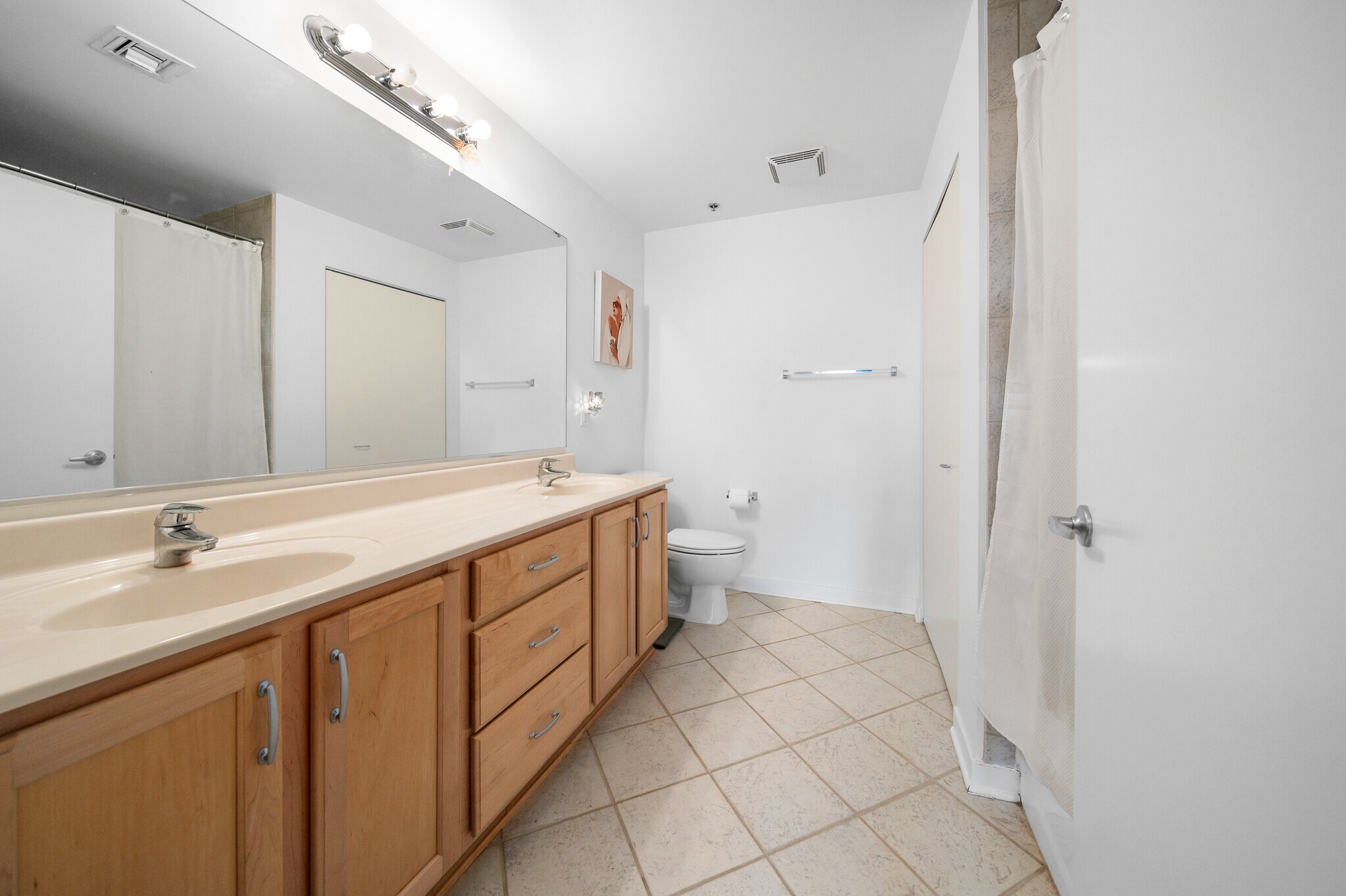 Building Photo - 101 Curry Ave