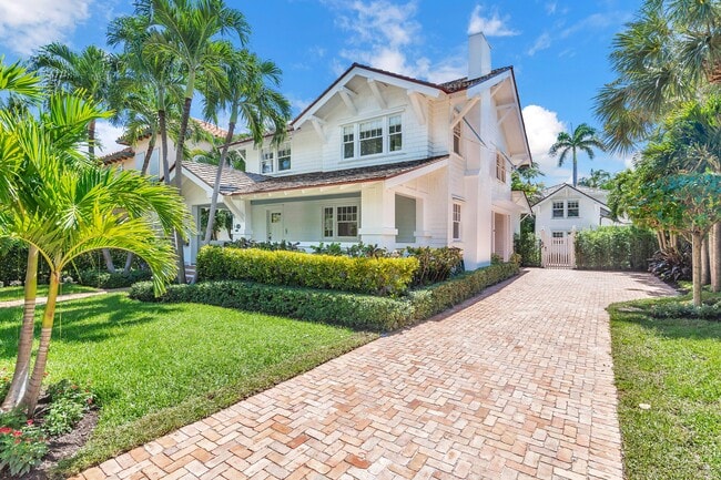 Building Photo - 142 Seabreeze Ave