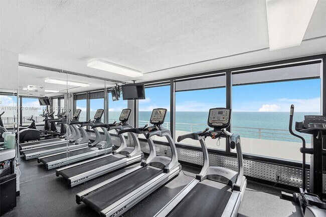 Building Photo - 5555 Collins Ave