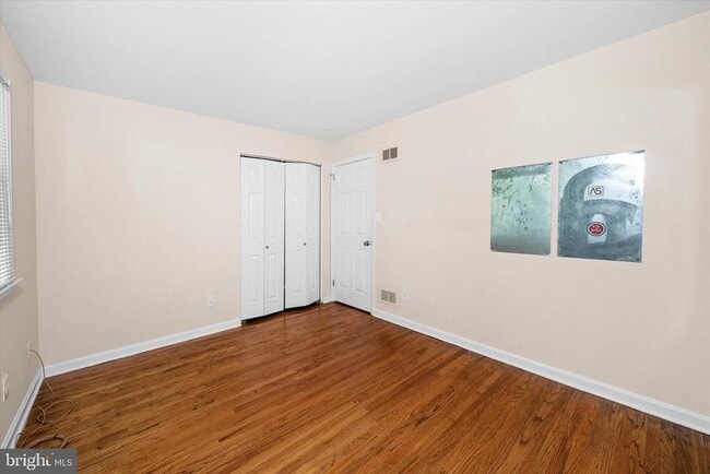 Building Photo - 4 Malvern Ct