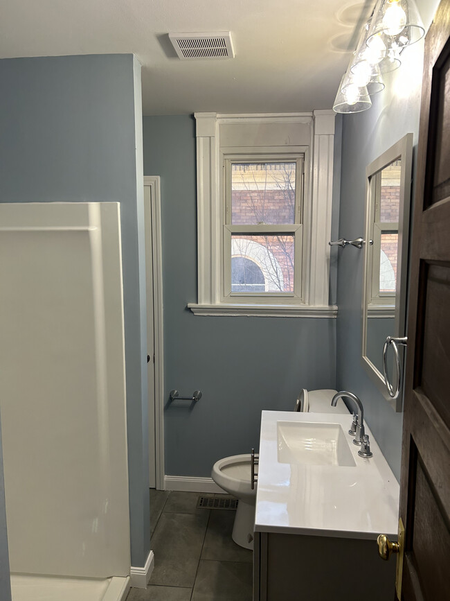 Second Floor Bathroom - 1816 Brewster Ave