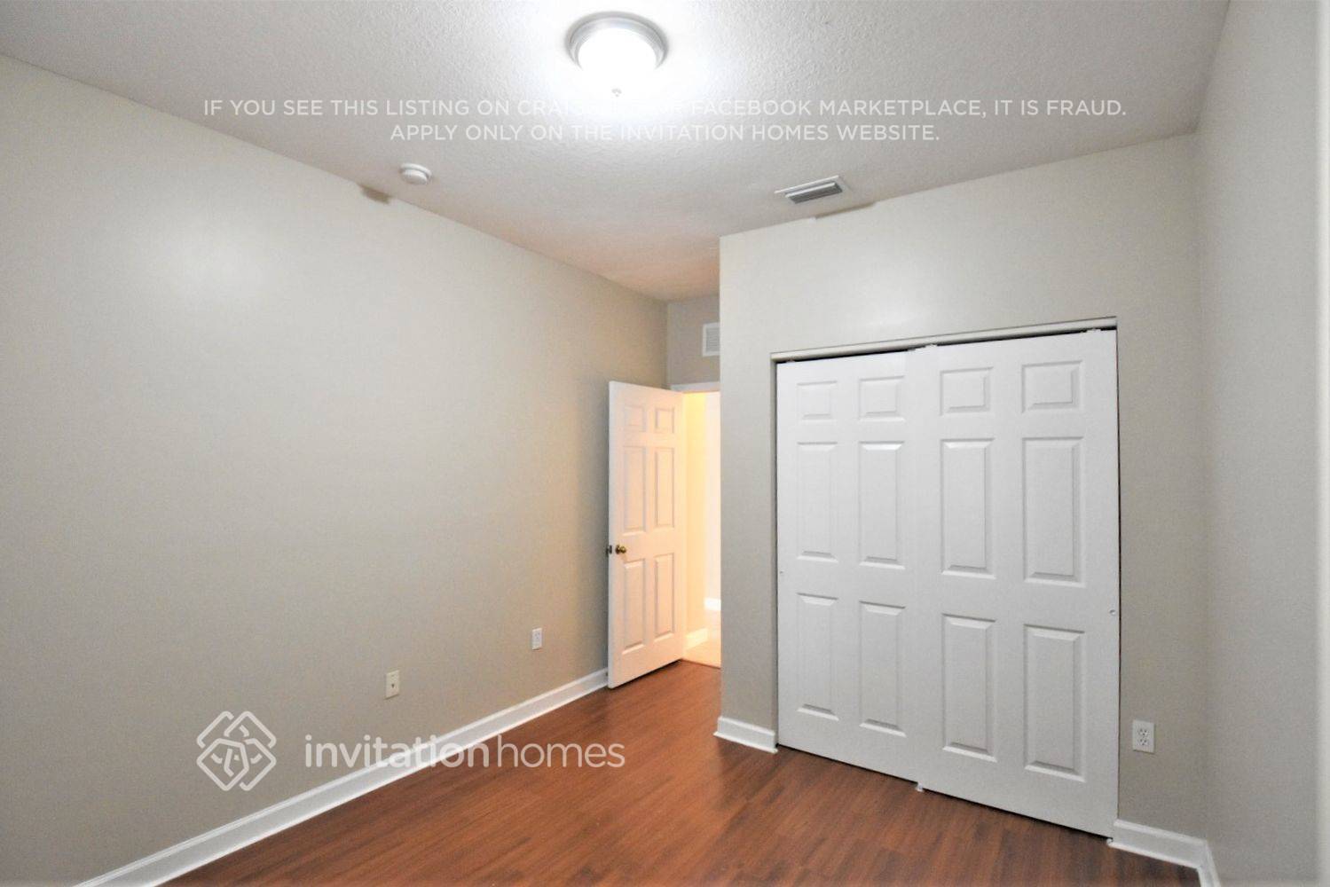 Building Photo - 15881 SW 140th St