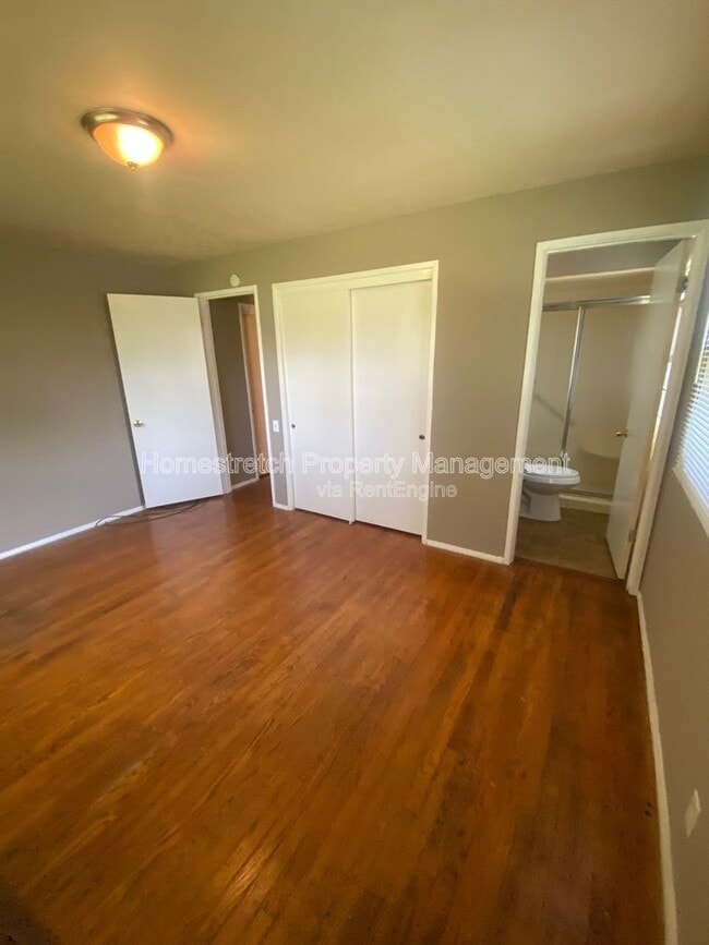 Building Photo - 2220 Argo Dr