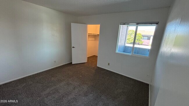 Building Photo - 1730 W Emelita Ave