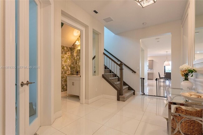 Building Photo - 8555 E Baypoint Cir