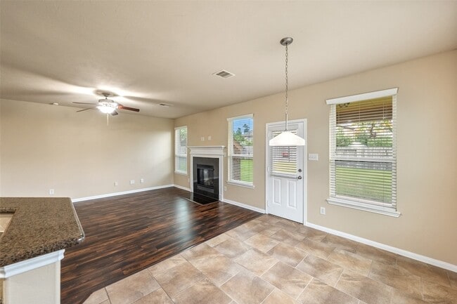 Building Photo - 24213 Nichols Trace Dr
