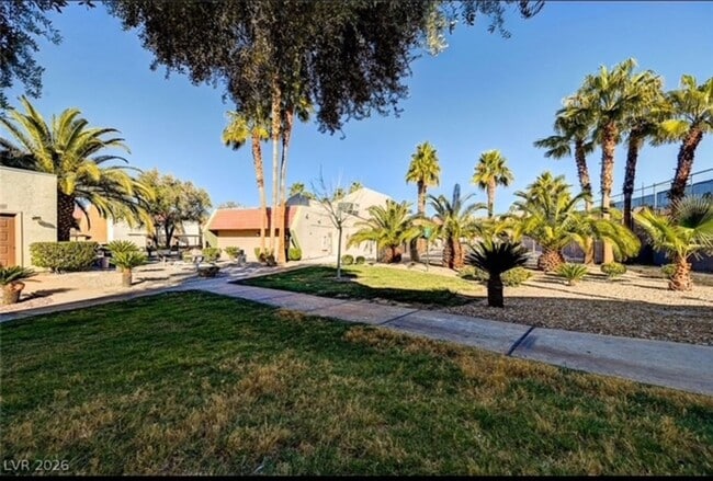 Building Photo - 4450 Sandy River Dr