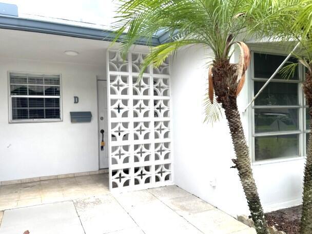 Building Photo - 1152 Circle Dr