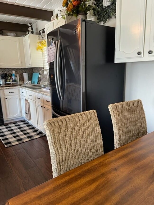 Building Photo - Completely Furnished -  2 BEDROOM 2 BATH+ LOFT  HORSE PROPERTY