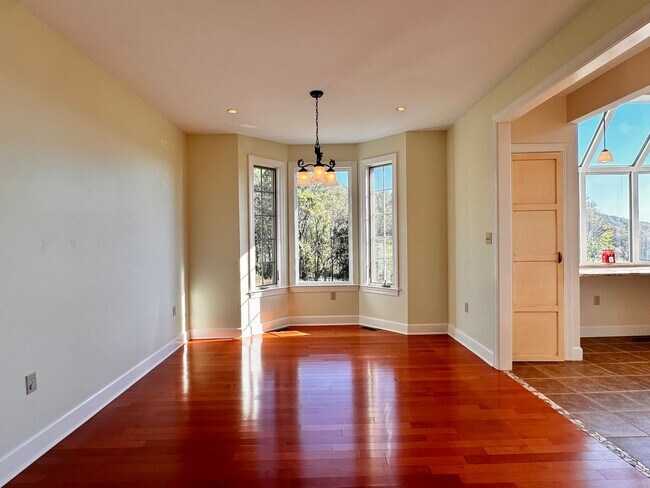 Building Photo - Private Farm Home in North Garden - Enjoy ...