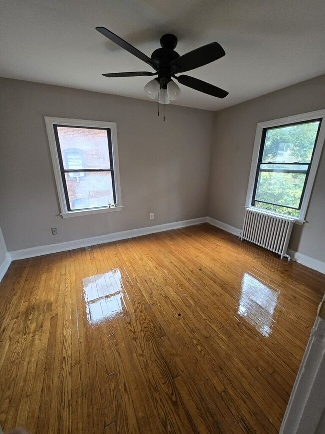 Building Photo - 1230 N Quinn St