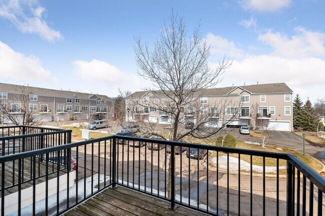 Building Photo - 7601 Elm Grove Cir