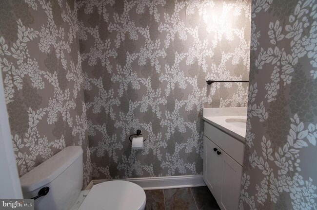 Building Photo - 35 Delaware Ave