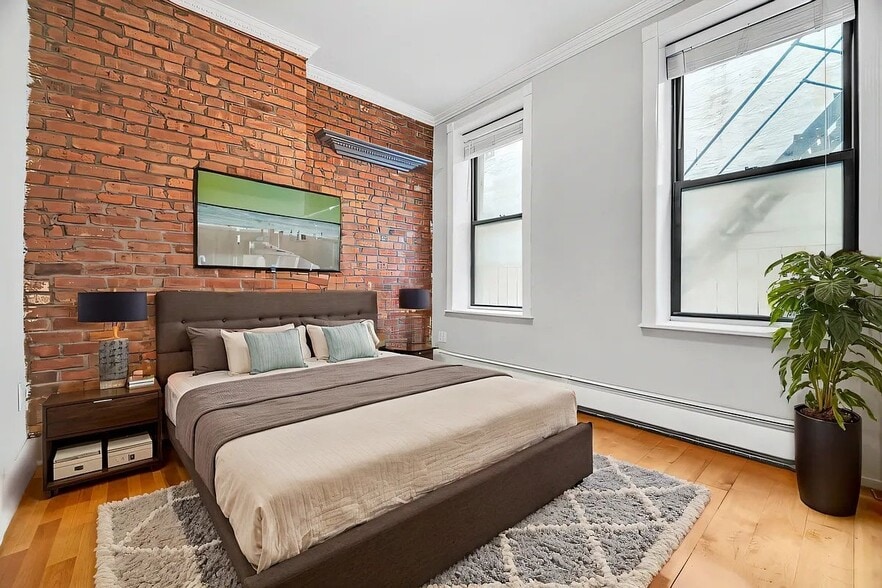 Building Photo - 117 Avenue A