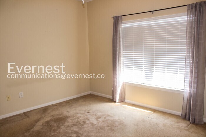 Building Photo - 4207 S Dale Mabry Hwy