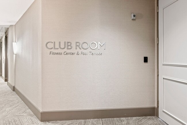 Building Photo - ** 2 MONTHS OF FREE RENT ** Living the Sky Life in Downtown Raleigh! 1 BE/1 BA Condo on the 32nd ...