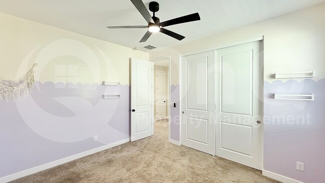 Building Photo - 145 E Mint Ln