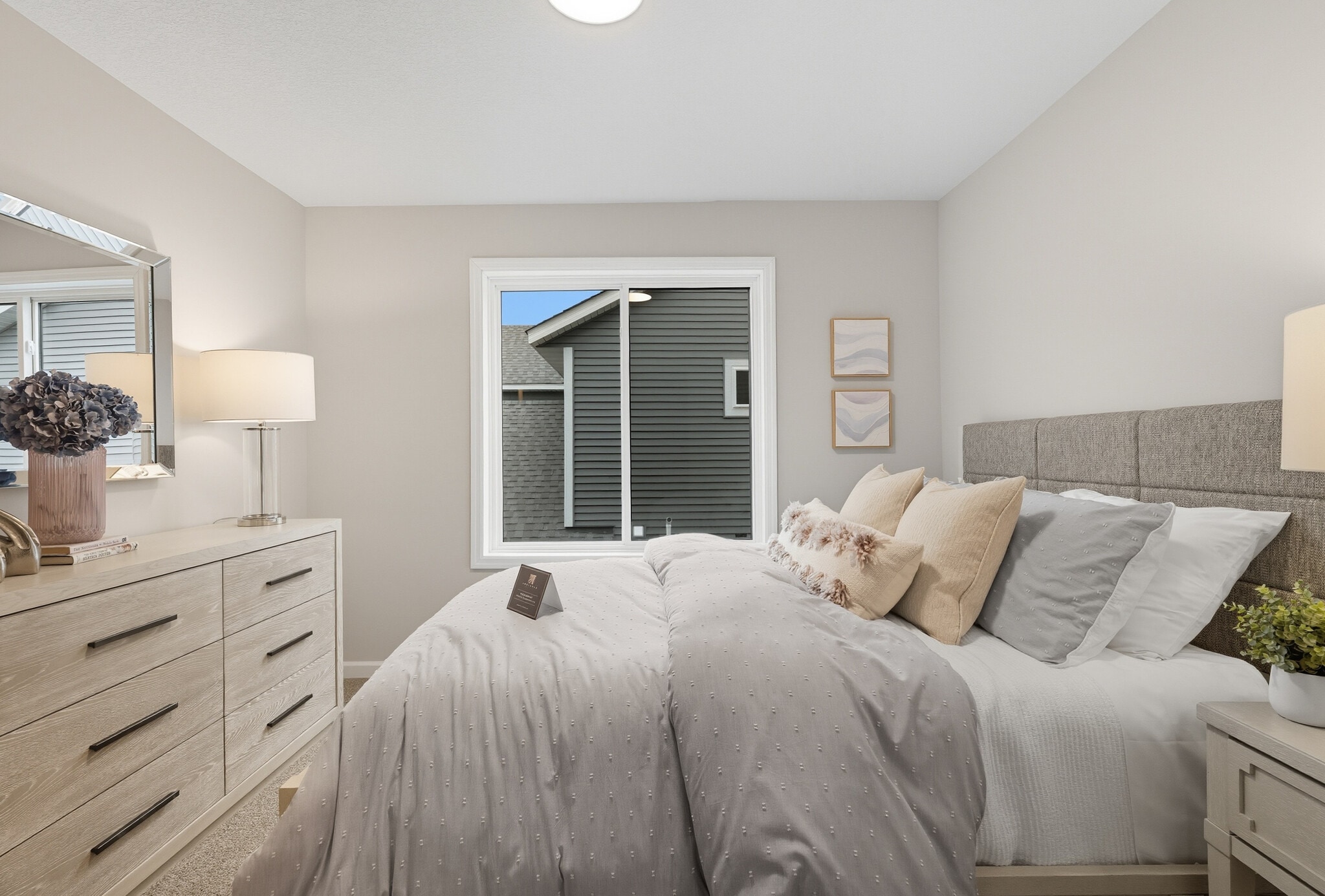 Building Photo - 3472 Knightsbridge Trl N