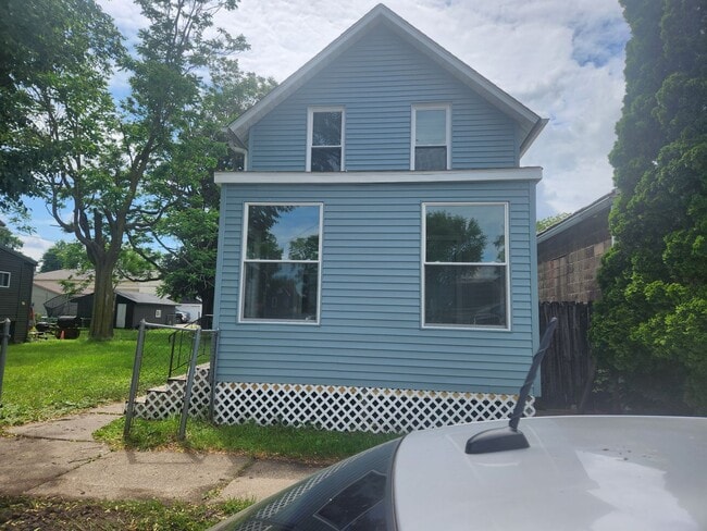 Primary Photo - 534 46th St