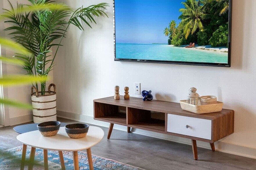 Building Photo - 14533 Star Water Rd