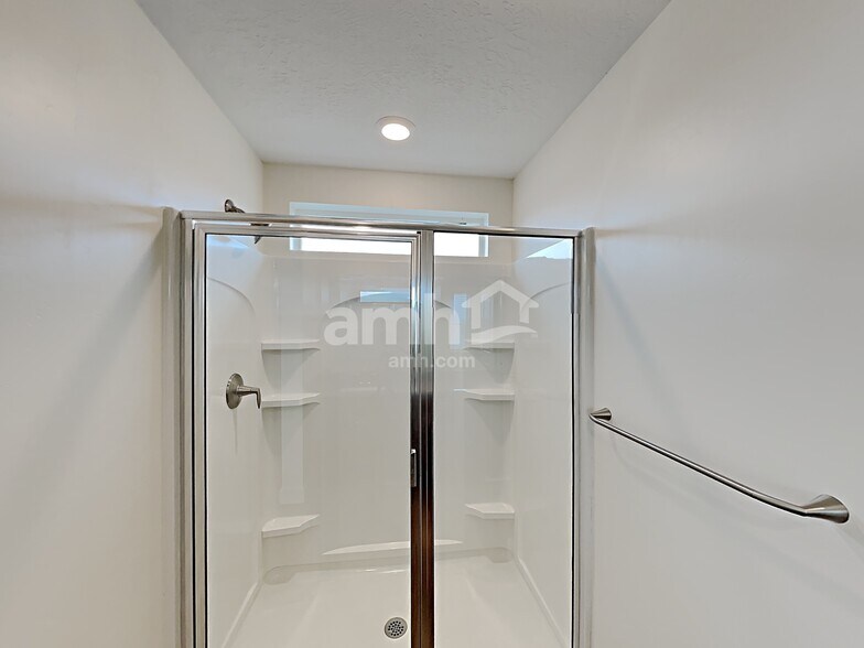 Building Photo - 2445 E Tumbleweed Rd