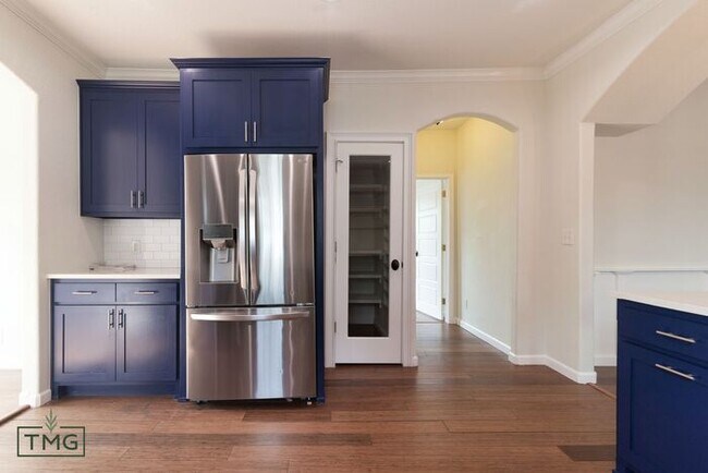 Building Photo - Lawn Care and Water Included! Remodeled 1930s Tulsa Home with 4 Beds, 3.5 Baths + Incredible Char...