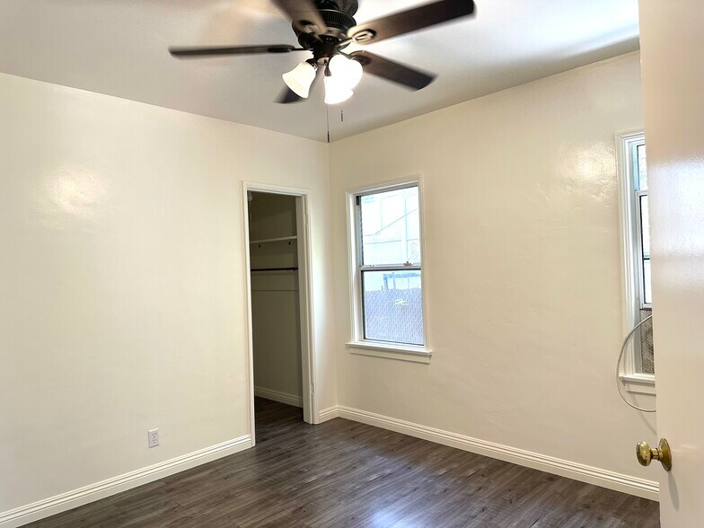 Bedroom - 4353 Verdugo Rd