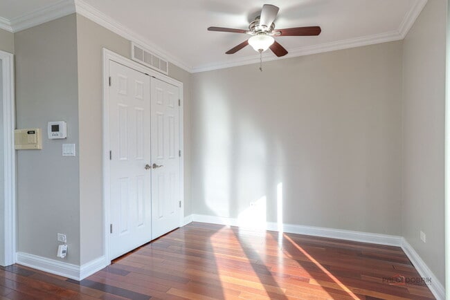 Building Photo - 18599 W Sterling Ct