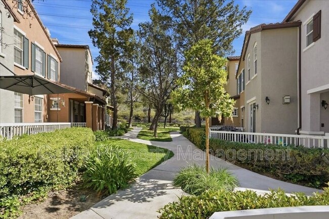 Building Photo - 23434 Abbey Glen Pl