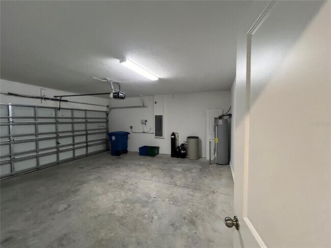 Building Photo - 241 Argyll Dr