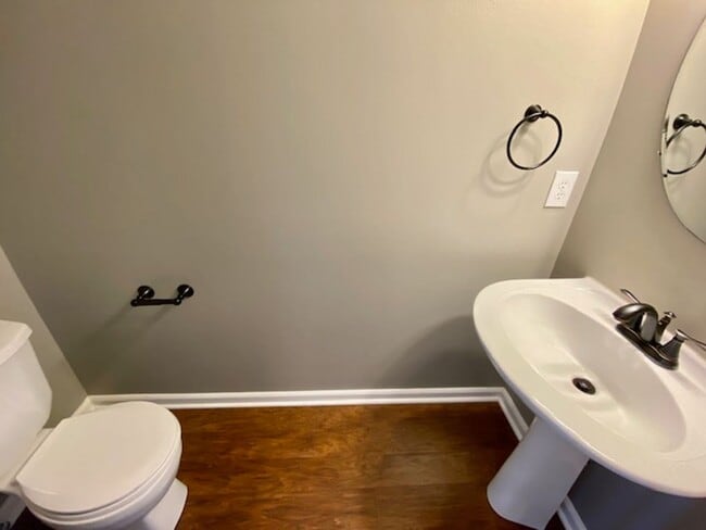 Building Photo - COMING SOON!! 3 Bedroom 2.5 Bathrooms in McCordsville!