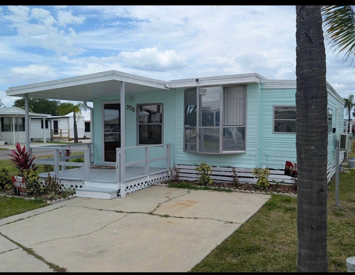 Building Photo - 3715 Hula Cir