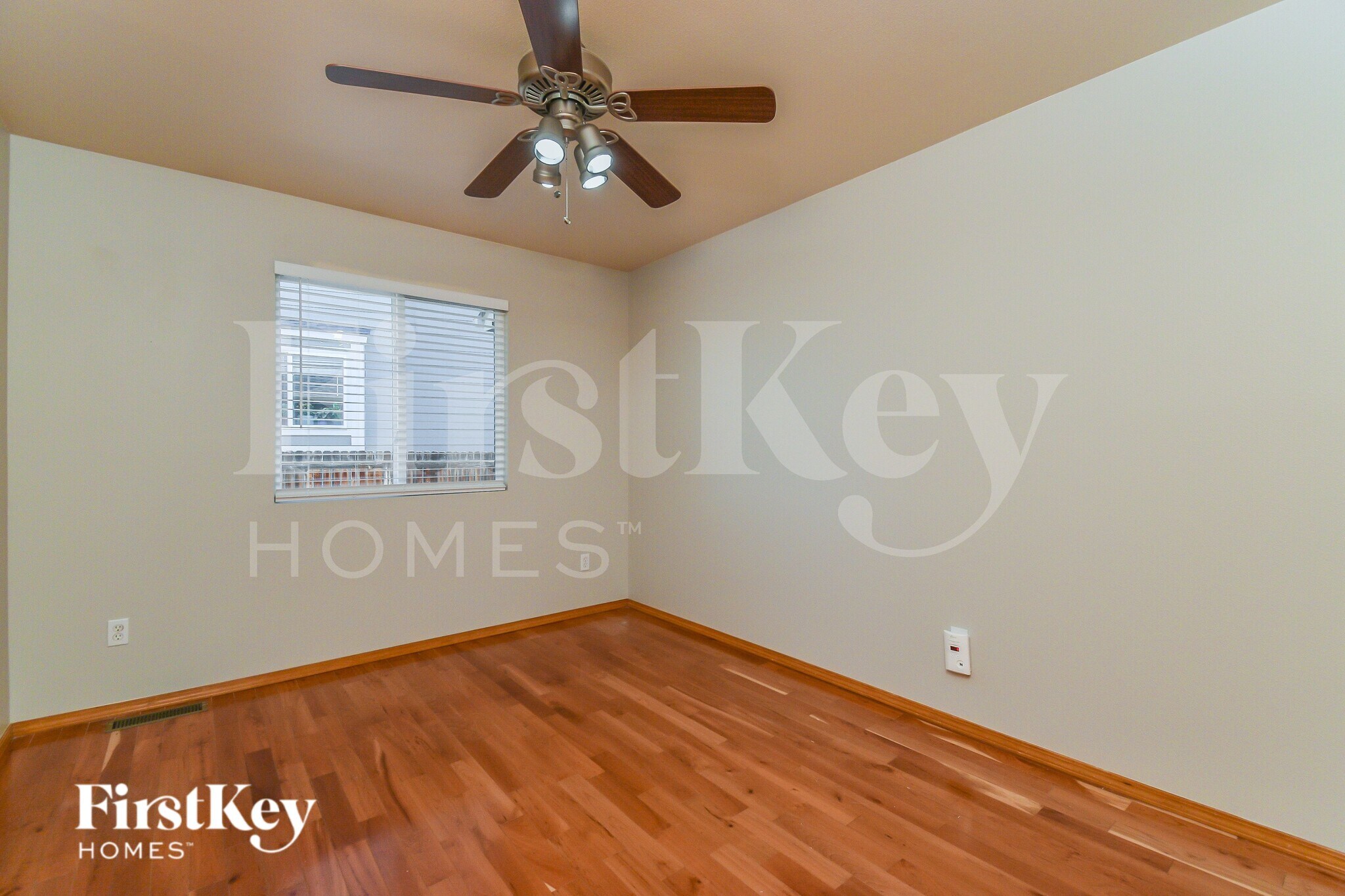 Building Photo - 8036 Oliver Rd