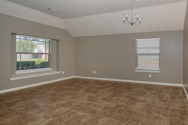 Building Photo - 9606 Arched Oak Dr