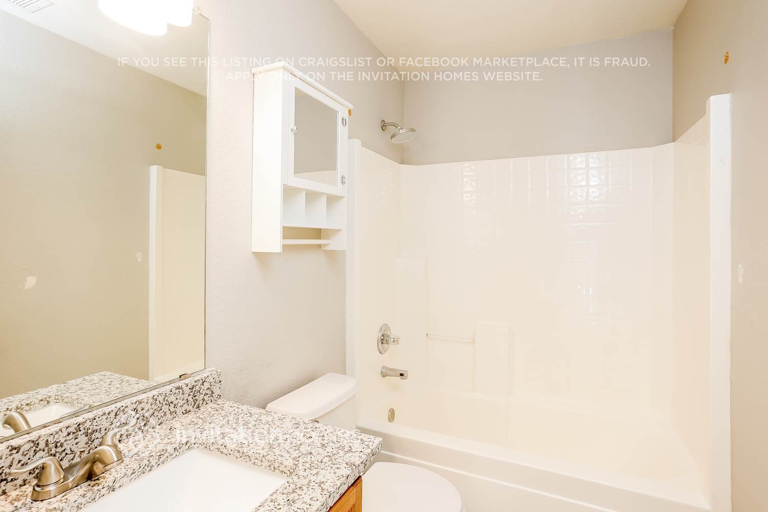 Building Photo - 3817 S Kirk Ct