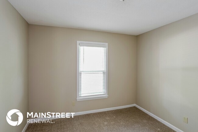 Building Photo - 6673 Winding Birch Dr