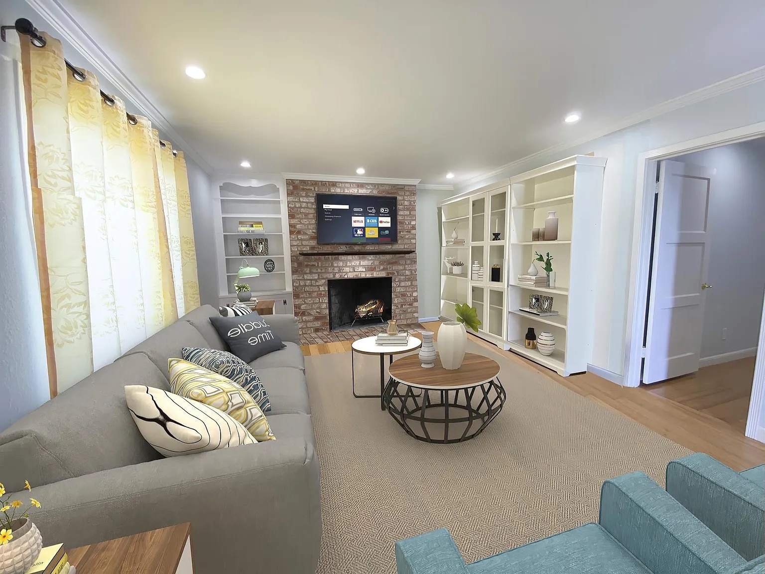 Living Room - 160 Hazelwood Dr