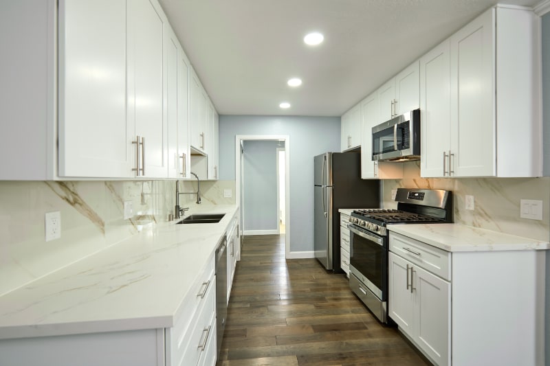 Building Photo - 781 Elm St