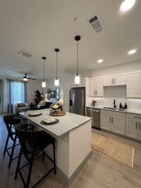 Building Photo - 5400 Haltom Rd