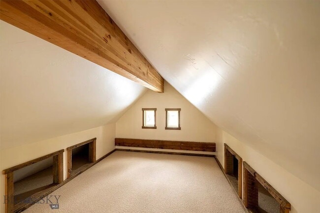 Building Photo - Beautiful Loft + Bath ADU in Three Forks