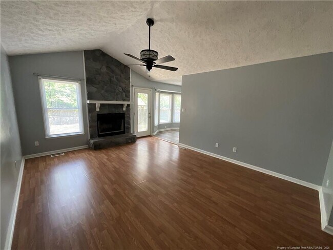 Building Photo - 3355 Lubbock Dr