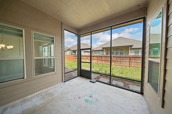Building Photo - Stunning 4BR Home with 3-Car Garage in Turning Stone - Realtor Commission: $750