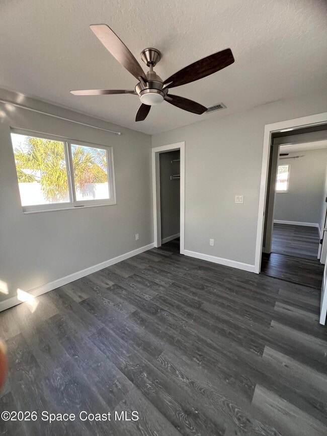 Building Photo - 1470 Morgan Dr