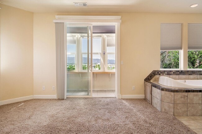 Building Photo - 1512-1514 Hartell Street - 1514 Hartell