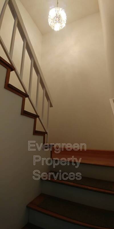 Building Photo - 11458 Coloma Rd