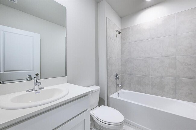 Building Photo - 25110 Alcazar Dr