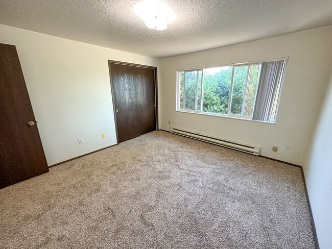 Building Photo - DALLASCT514