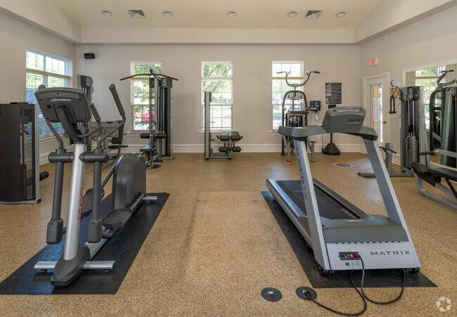 Fitness Center - The Elms at Montjoy