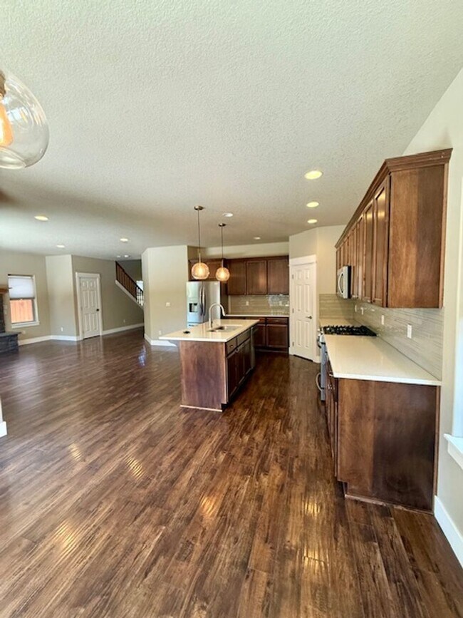 Building Photo - Lovely 3 Bedroom home in Mirada neighborho...