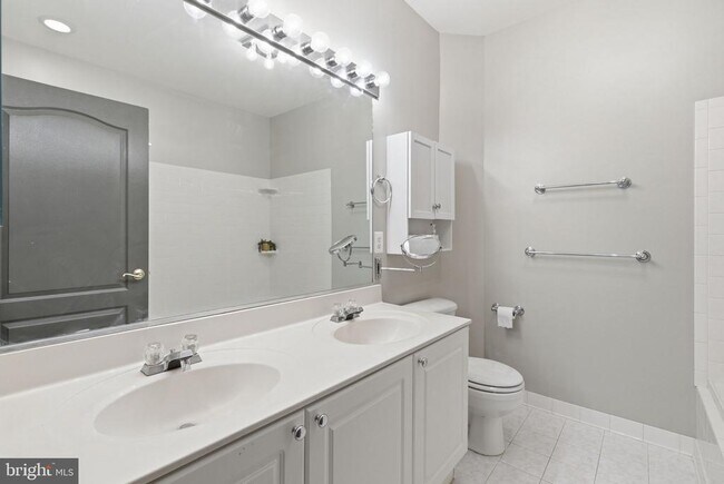 Building Photo - 6610 Netties Ln